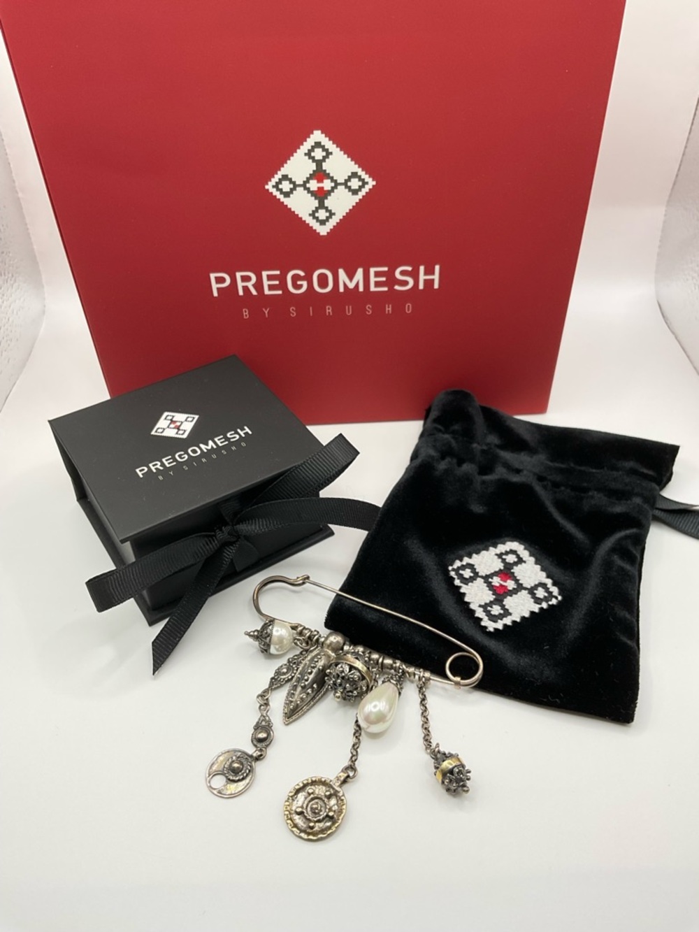 NWOT PREGOMESH Brooch "Heqyal"